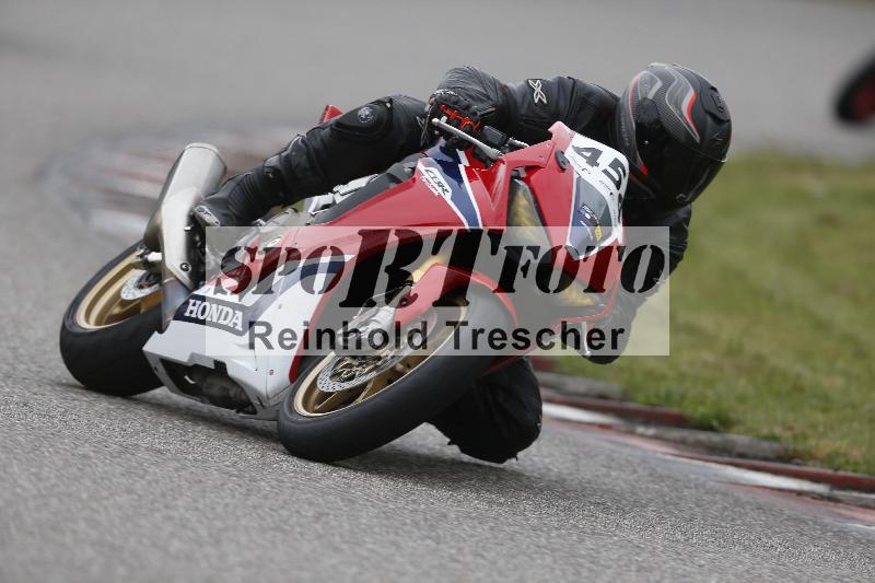 /Archiv-2025/06 18.04.2025 Speer Racing ADR/Gruppe gelb/454